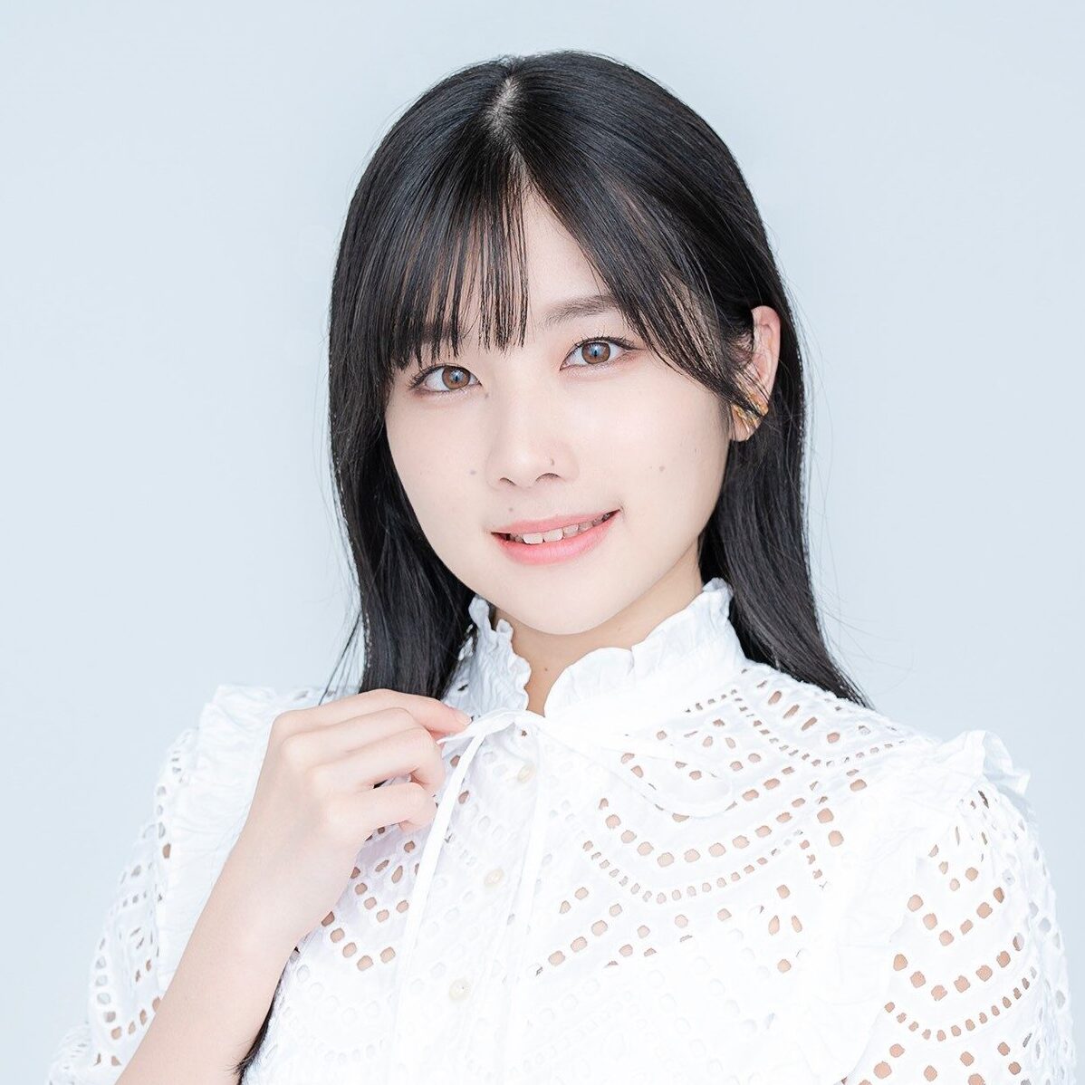 岬なこ